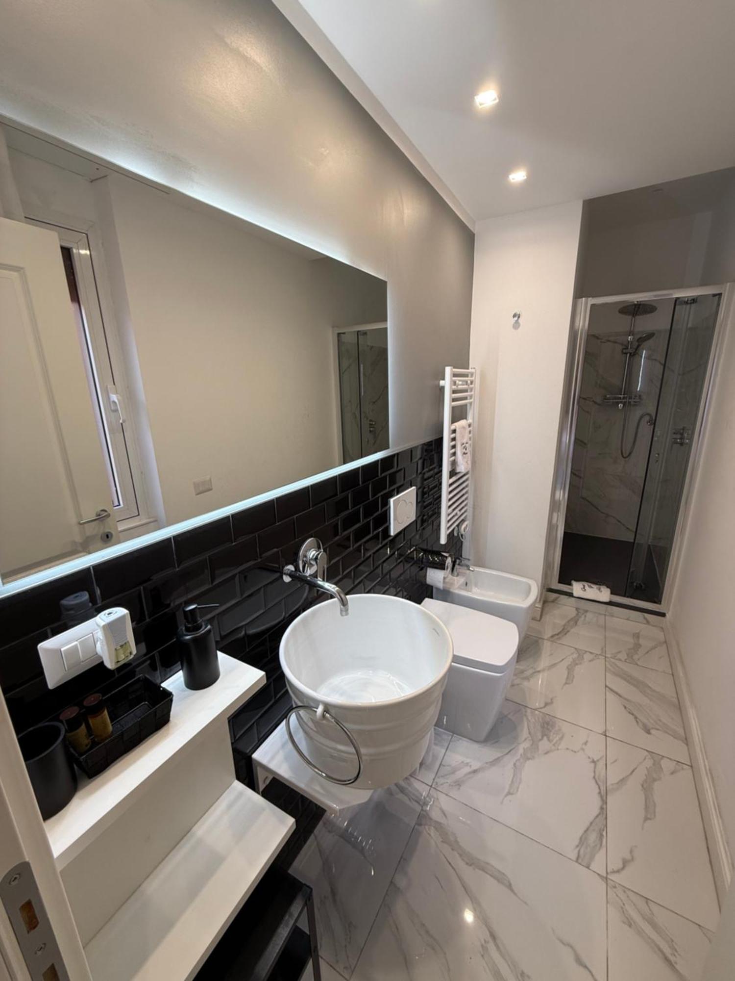 Flyhouse Fiumicino Bed & Breakfast Екстериор снимка