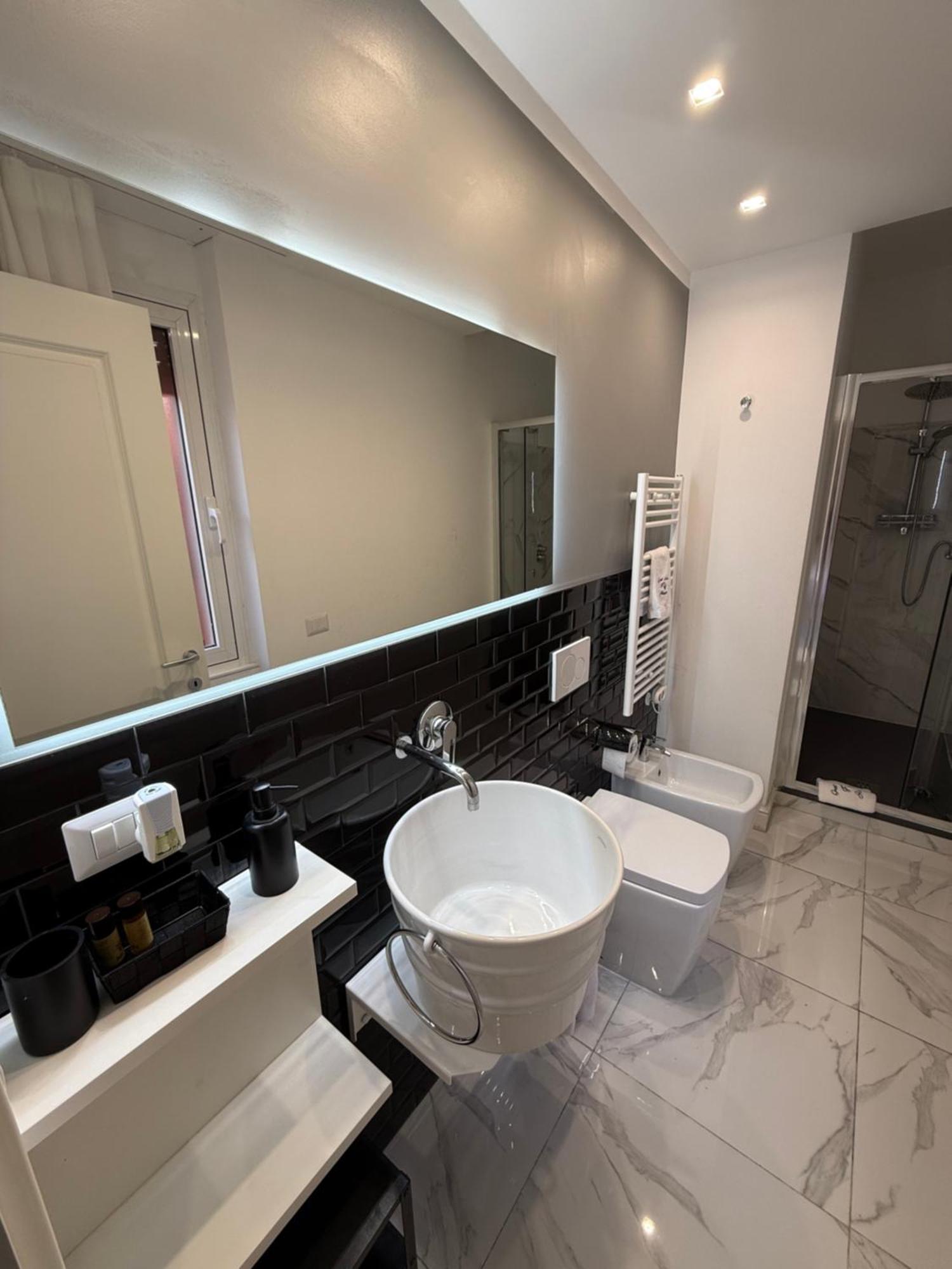 Flyhouse Fiumicino Bed & Breakfast Екстериор снимка